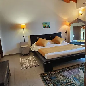  Bed & Breakfast La Casa Nel Vento Italia